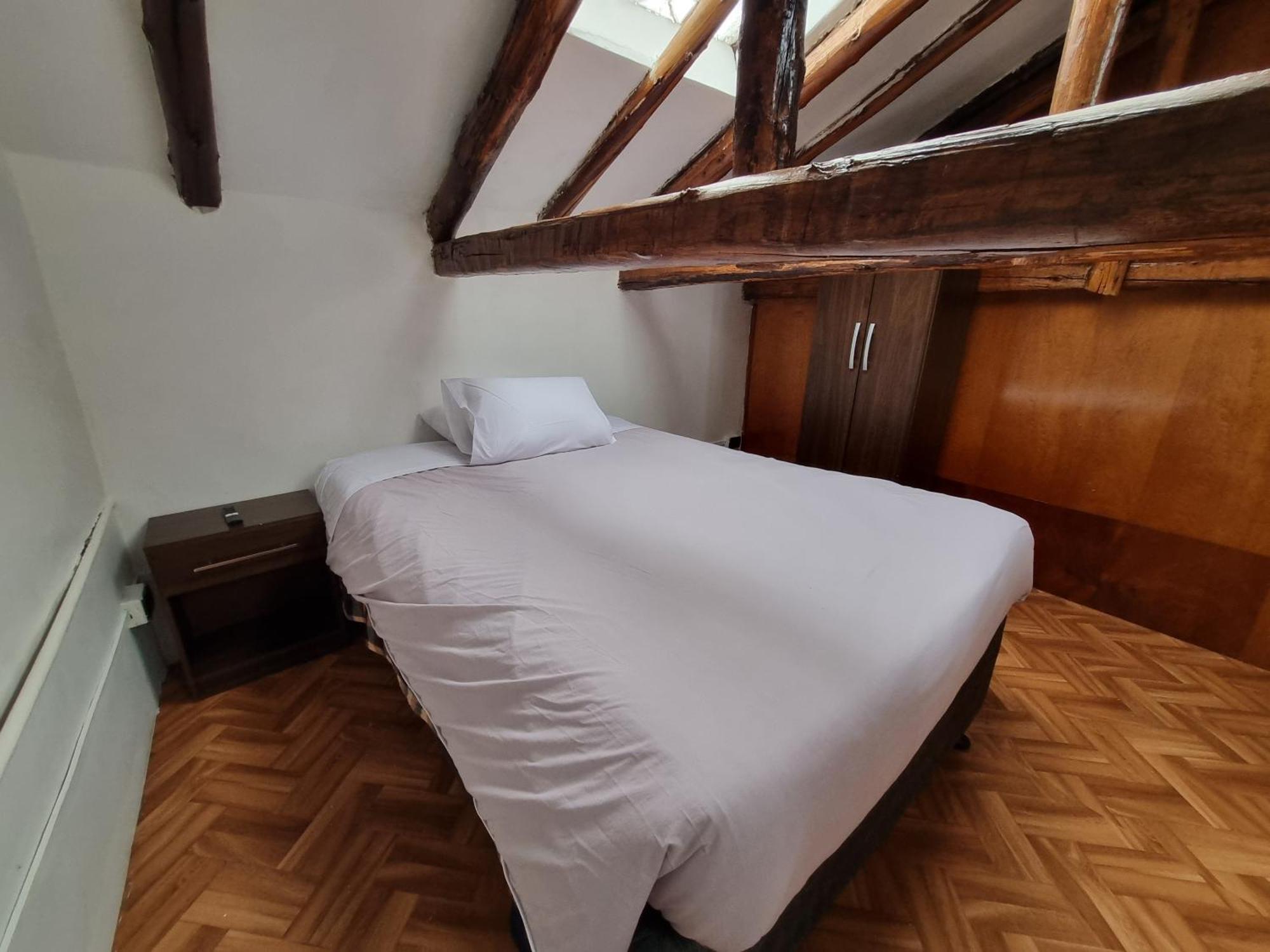 Отель La Casa De Laura - Plaza Куско Экстерьер фото